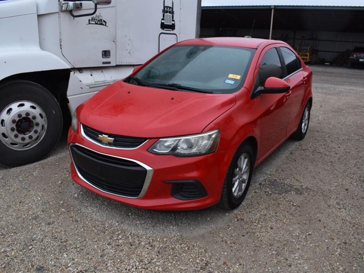 2017-chevrolet-sonic-lt-car-(vin-#-1g1jd5sh2h4118881)-(showing-appx-141,282-image-1