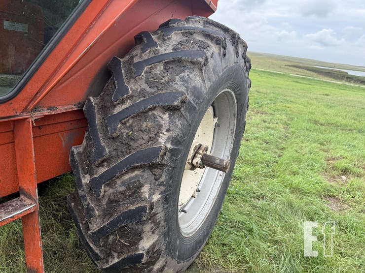 allis-chalmers-200-image-34