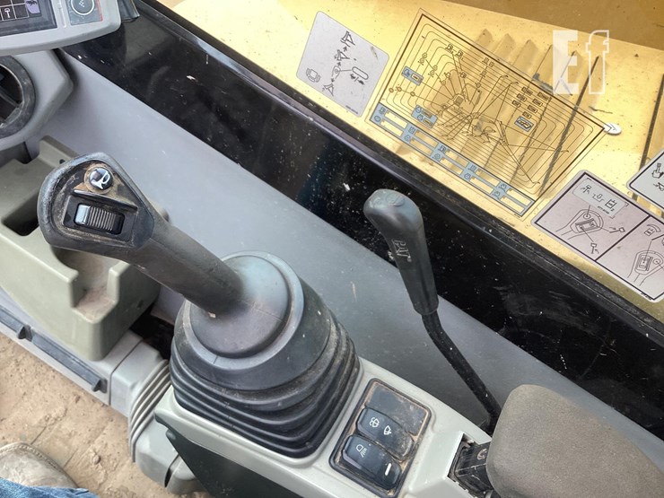 2015-caterpillar-308e2-cr-image-20