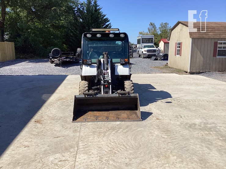 bobcat-toolcat-5600-image-17