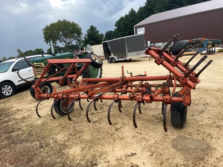 allis-chalmers-1200-image-6