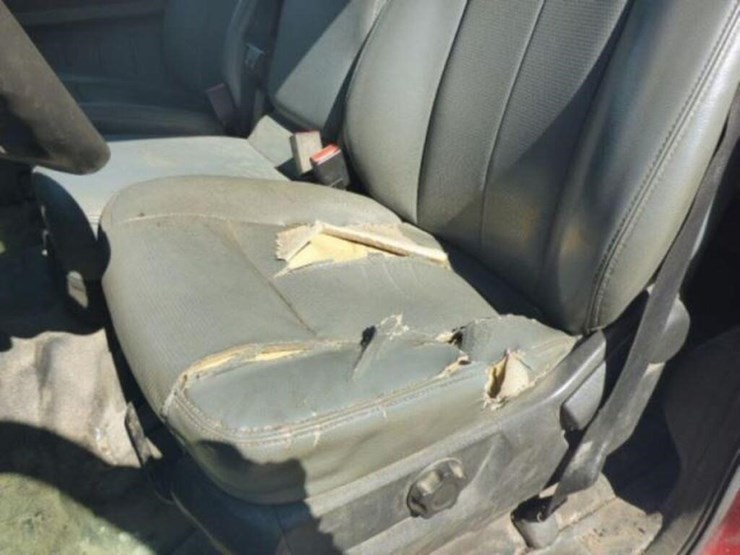 2016-ford-f550-xl-image-16