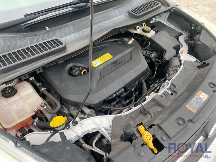 2014-ford-escape-image-9