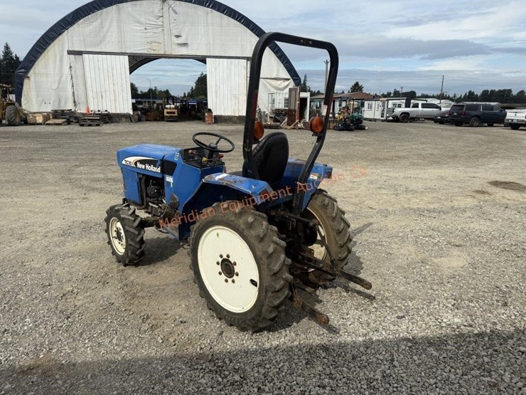 new-holland-tc30-image-9