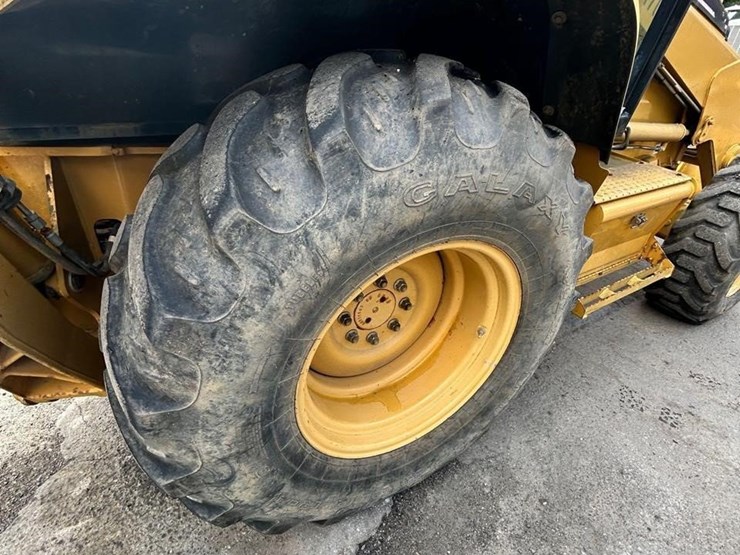 2006-caterpillar-416d-image-4