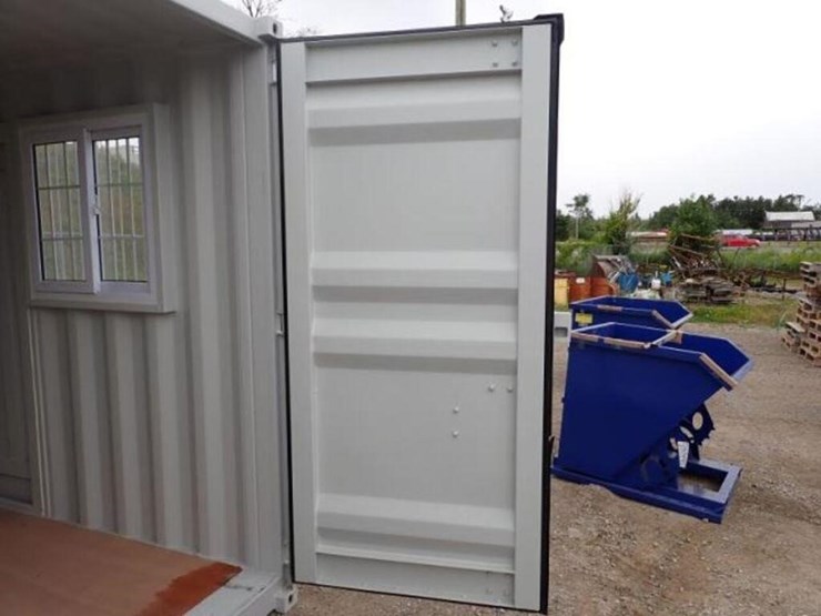 unused-9-ft-shipping-container-image-17