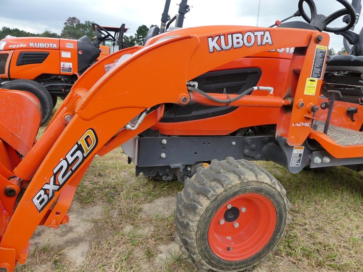 2015-kubota-bx25d-image-12
