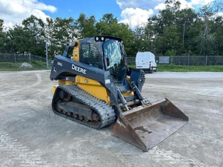 deere-331g-image-2