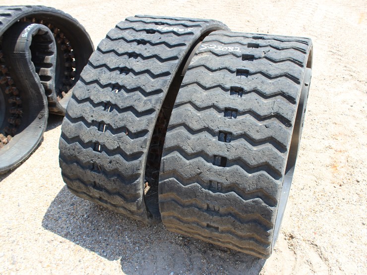 #3503-•-set-of-450-x-55-x-80-tracks,-fits-450-bobcat-image-4