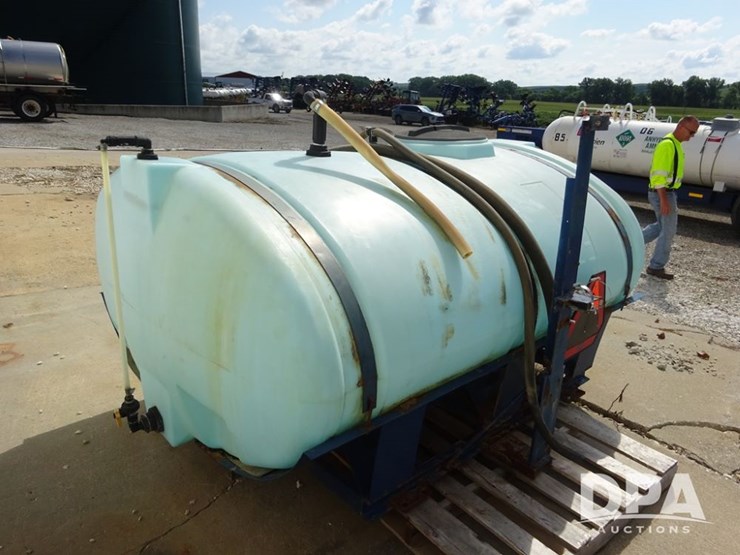 ace-roto-mold-liquid-tank-(pz13832)-image-8