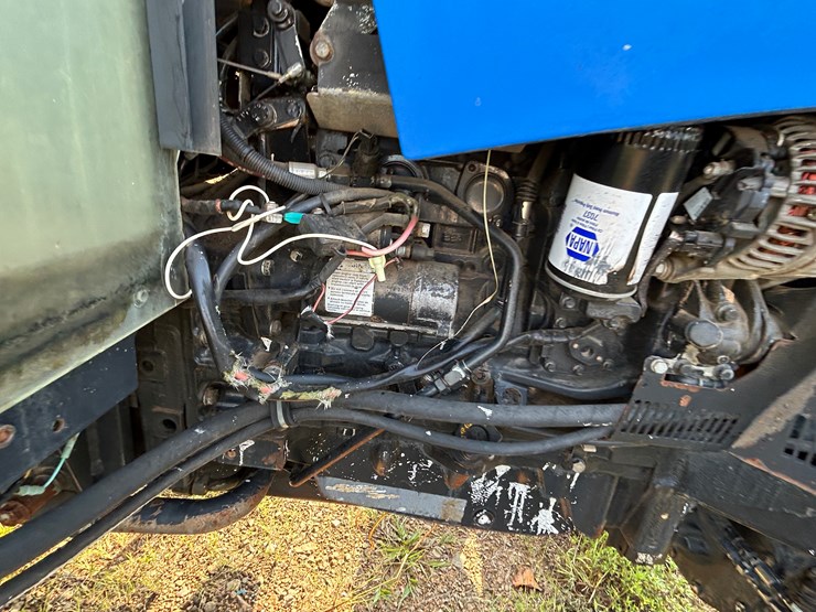new-holland-tl100a-image-34