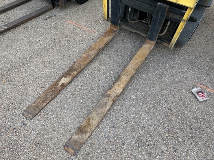 #2083-•-2019-hyster-50-port-forklift-image-27