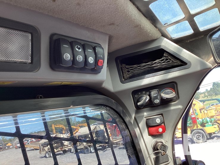 2018-caterpillar-289d-image-18