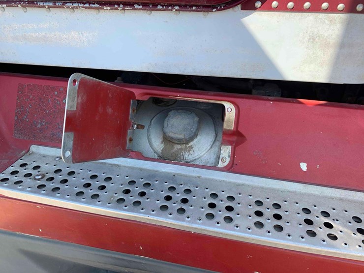 1990-freightliner-grain-truck-image-26