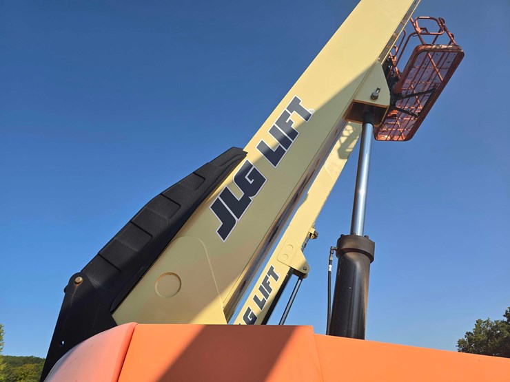 jlg-600s-image-6