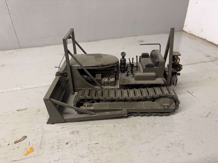 caterpillar-d7-image-20