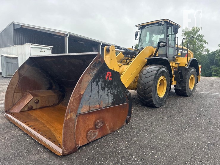 2020-caterpillar-962m-image-2