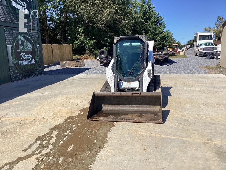 2020-bobcat-t590-image-17