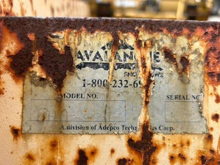 avalanche-12-ft-snow-pusher-image-15