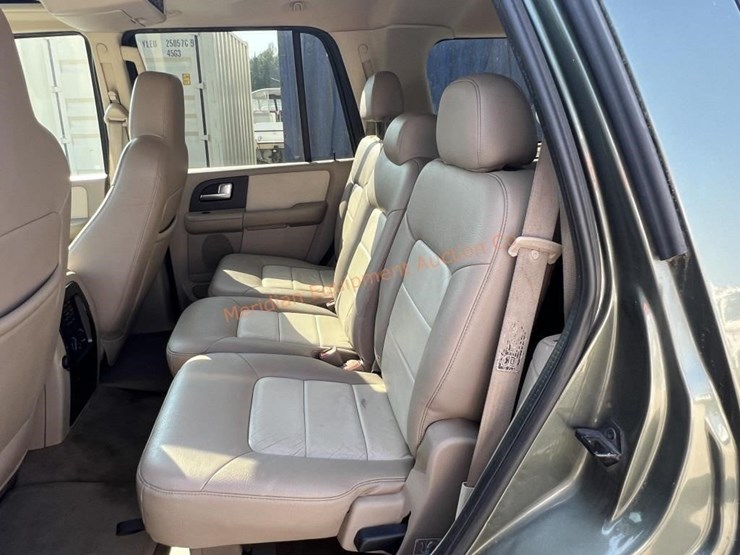 2003-ford-explorer-eddie-bauer-image-22