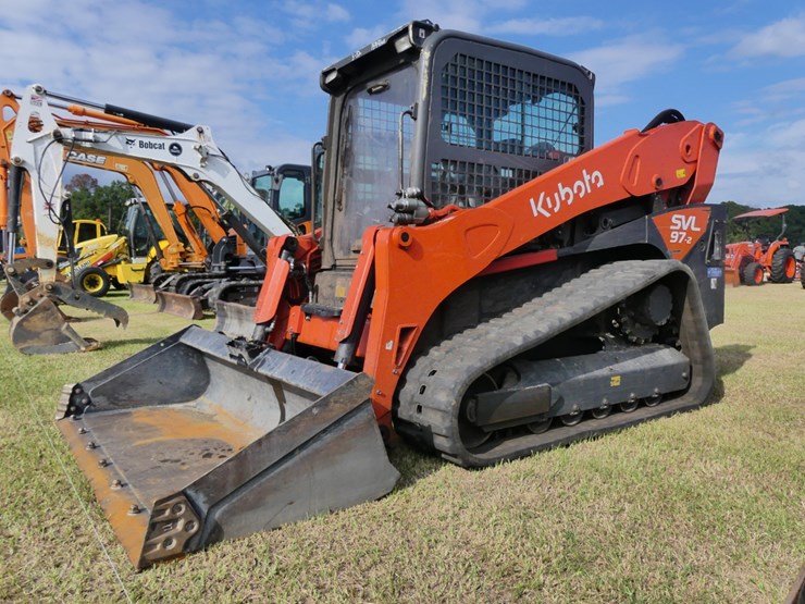 2023-kubota-svl97-2-image-1
