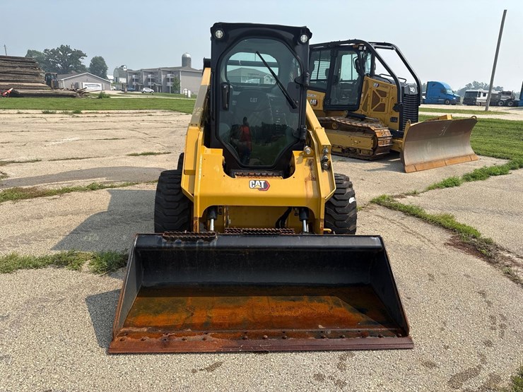 caterpillar-262d3-image-8