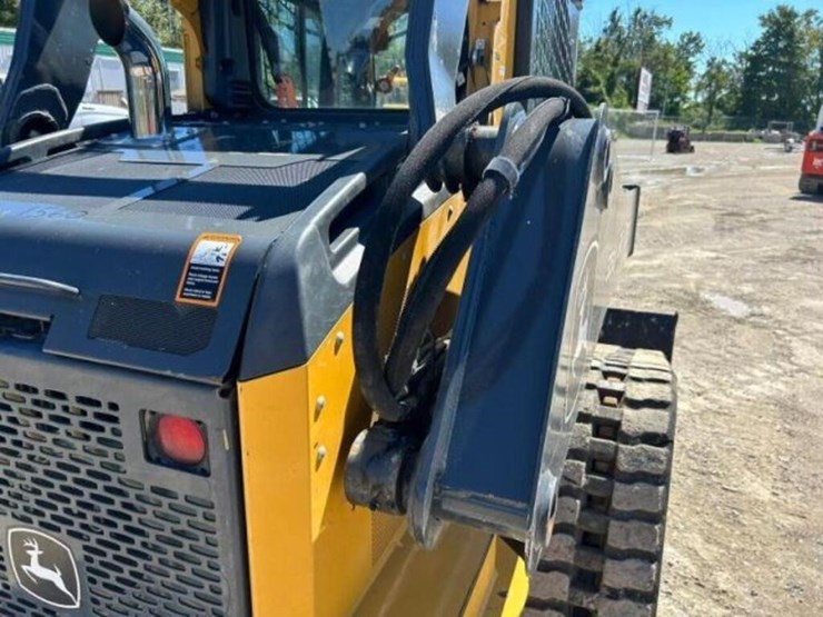 2022-deere-325g-image-49