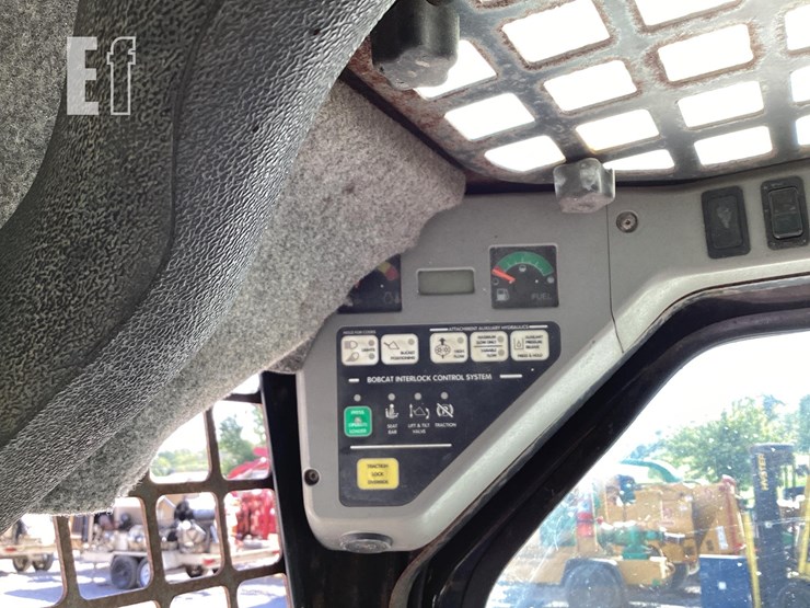 2003-bobcat-t190-image-25