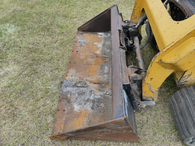 caterpillar-257d-image-9