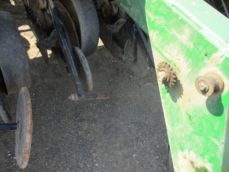 john-deere-750-image-15