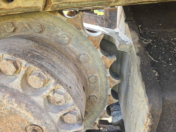caterpillar-328d-image-9