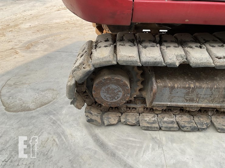 2019-takeuchi-tb2150-image-12