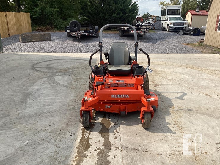 2017-kubota-z724x-image-10