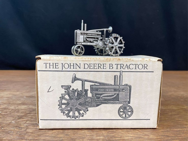 john-deere-b-image-16