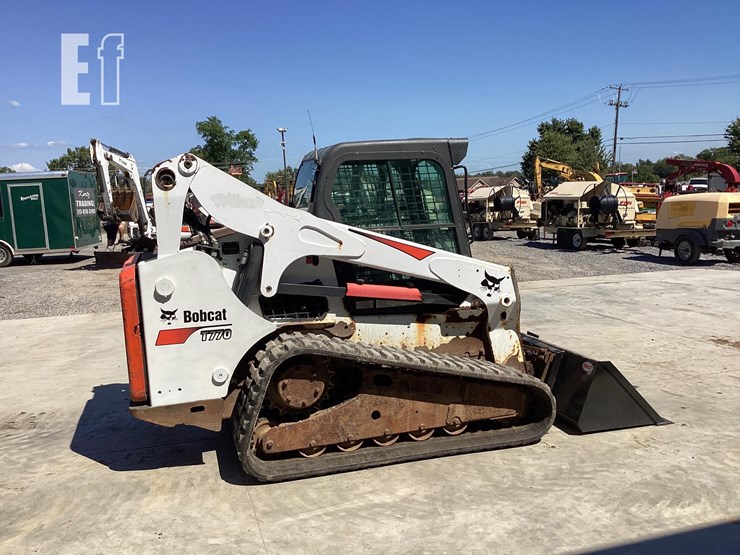 2013-bobcat-t770-image-8