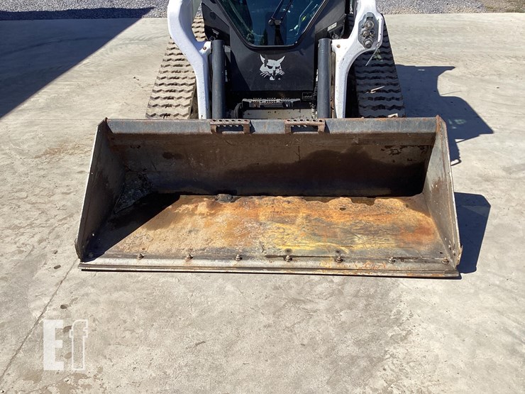 2020-bobcat-t76-image-15