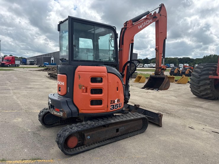hitachi-zx35u-image-5