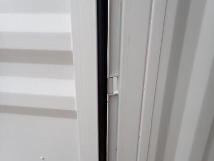 unused-9-ft-shipping-container-image-15