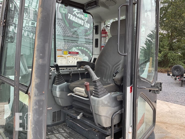 2009-bobcat-e80-image-19