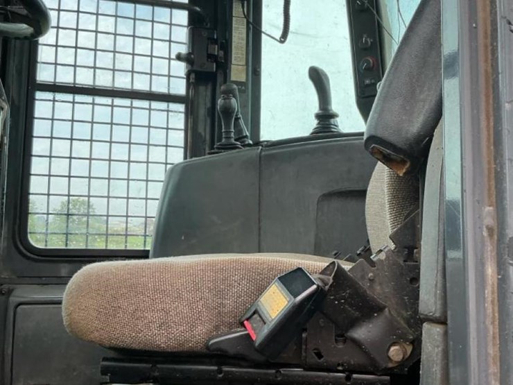 2003-deere-648g-image-97