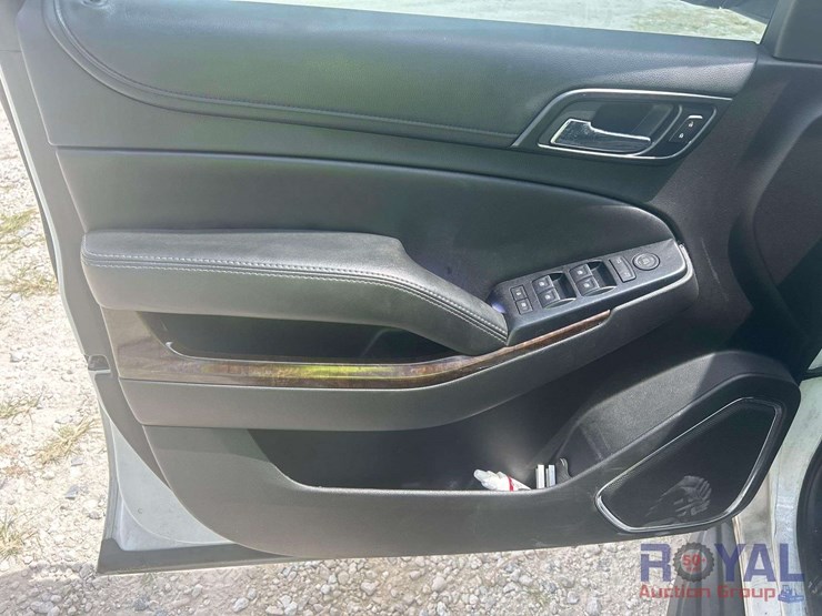 2018-chevrolet-tahoe-image-11