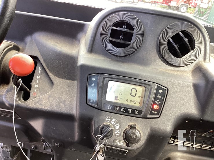 2014-kubota-rtv-x1100c-image-13