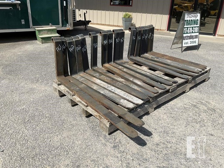 (2)-48"-telehandler-forks-image-4