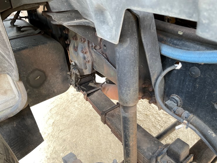 2001-ford-f750-image-87