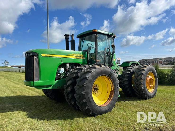 2004-john-deere-9220-image-1