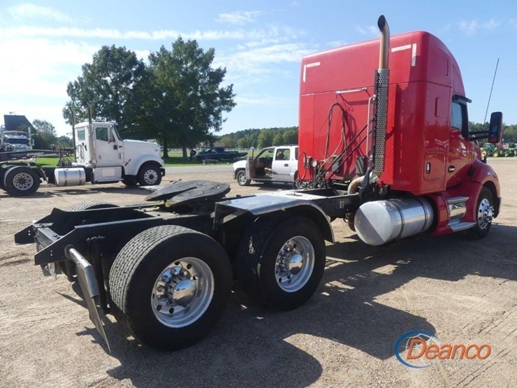 2016-kenworth-t680-image-2