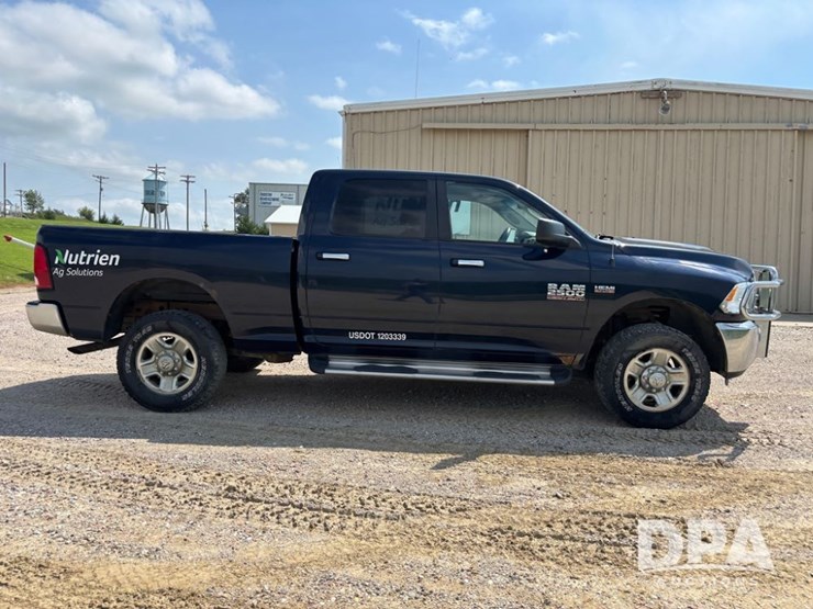 2014-dodge-ram-2500-image-11