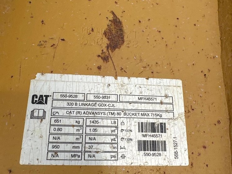 2021-caterpillar-320gc-image-14
