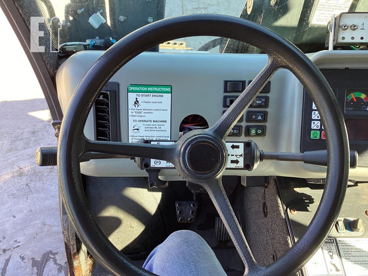 bobcat-toolcat-5600-image-28