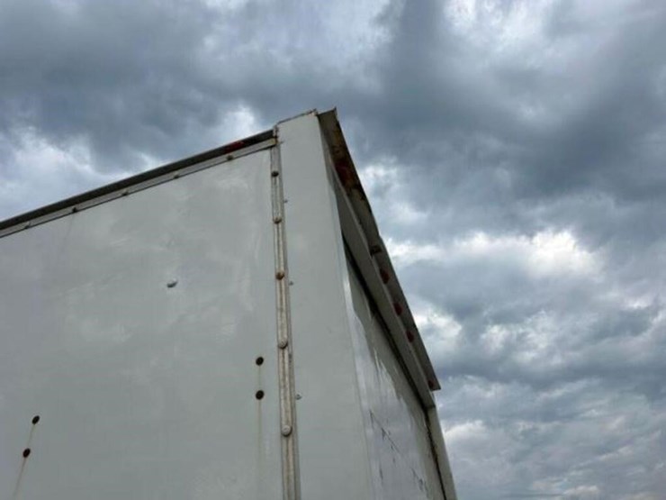 2013-ford-f750-xl-image-37